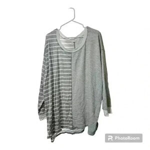 Womens plus size long sleeve tee!